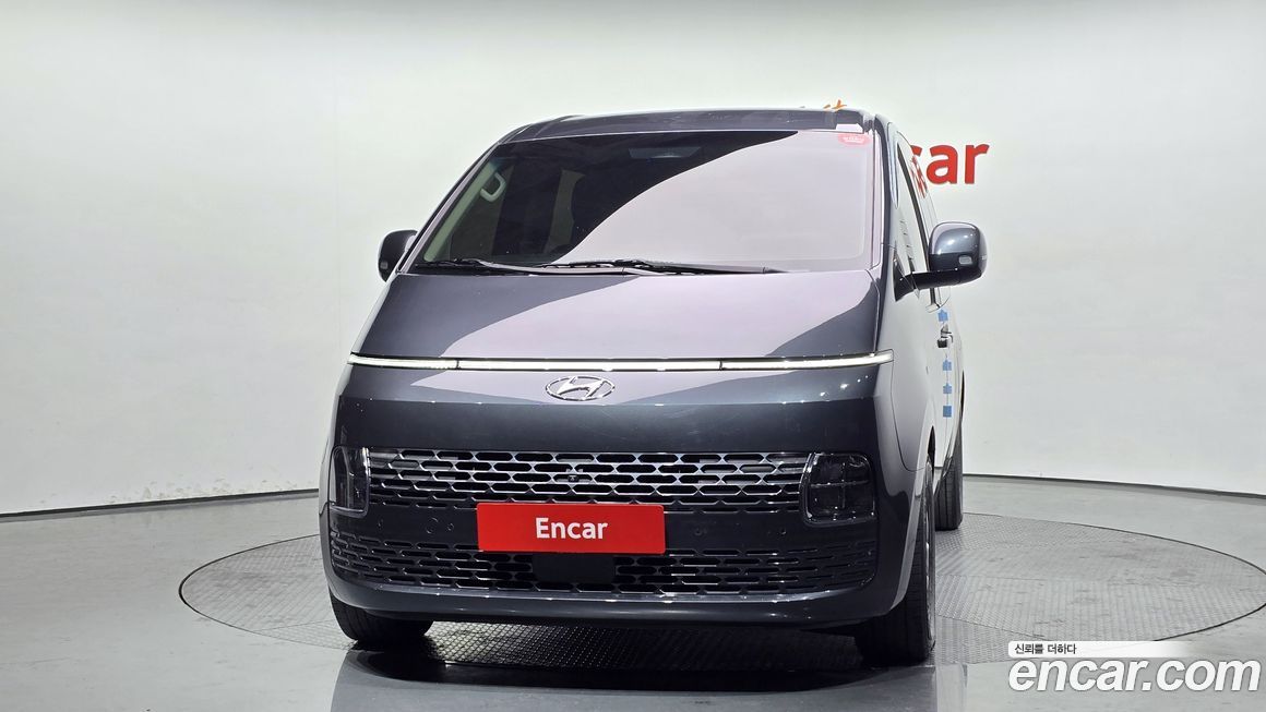Hyundai Staria 2023