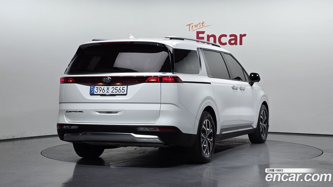 Kia Canival 2021