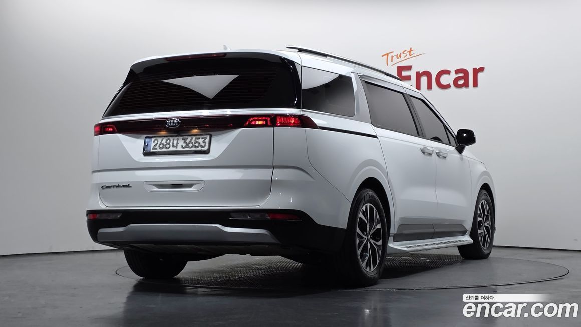 Kia Canival 2021