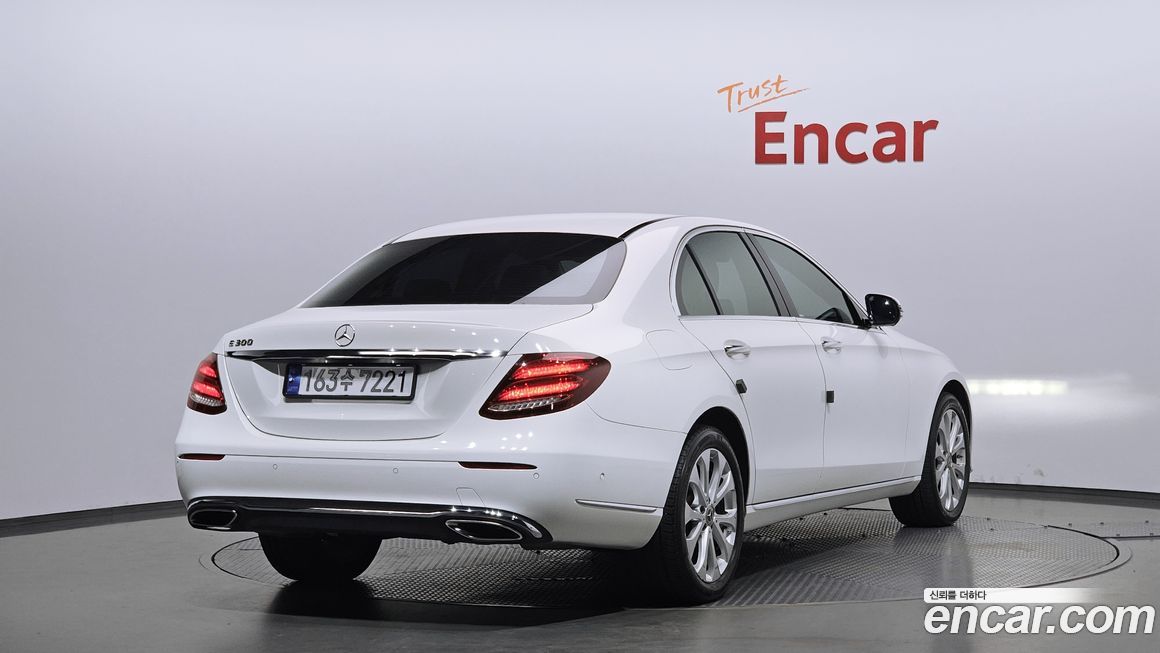 Mercedes-Benz E-Class 2018