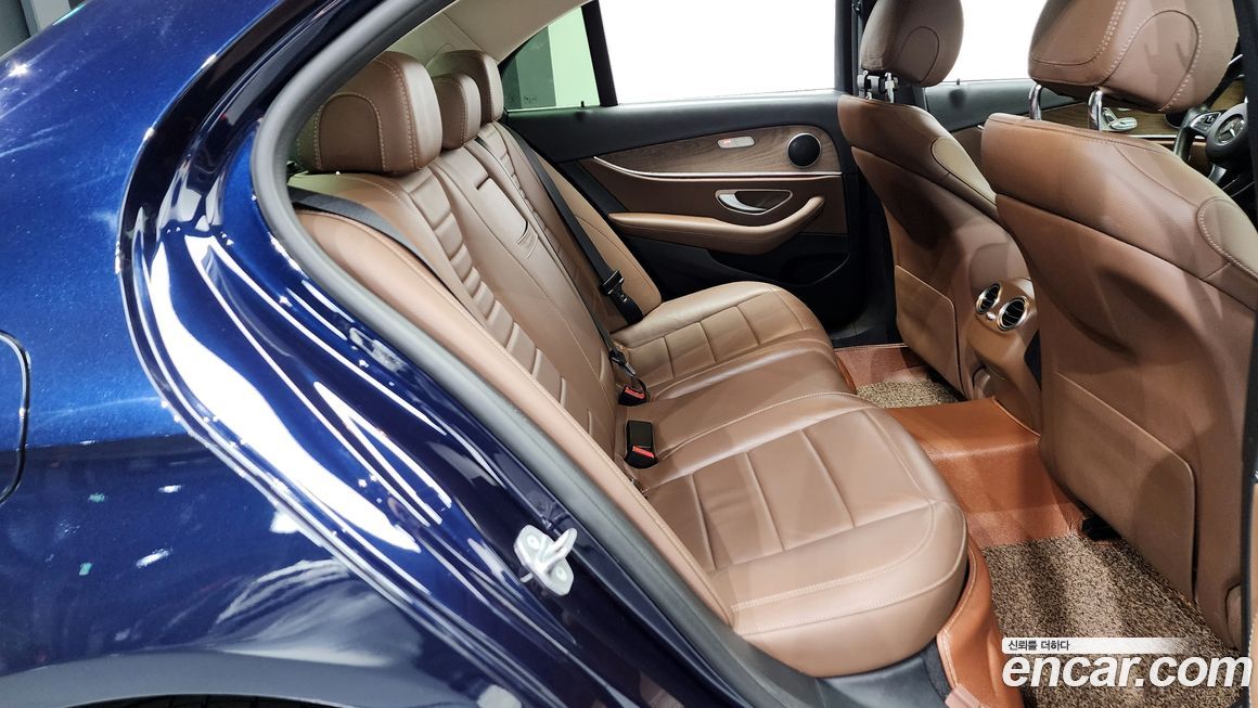 Mercedes-Benz E-Class 2018