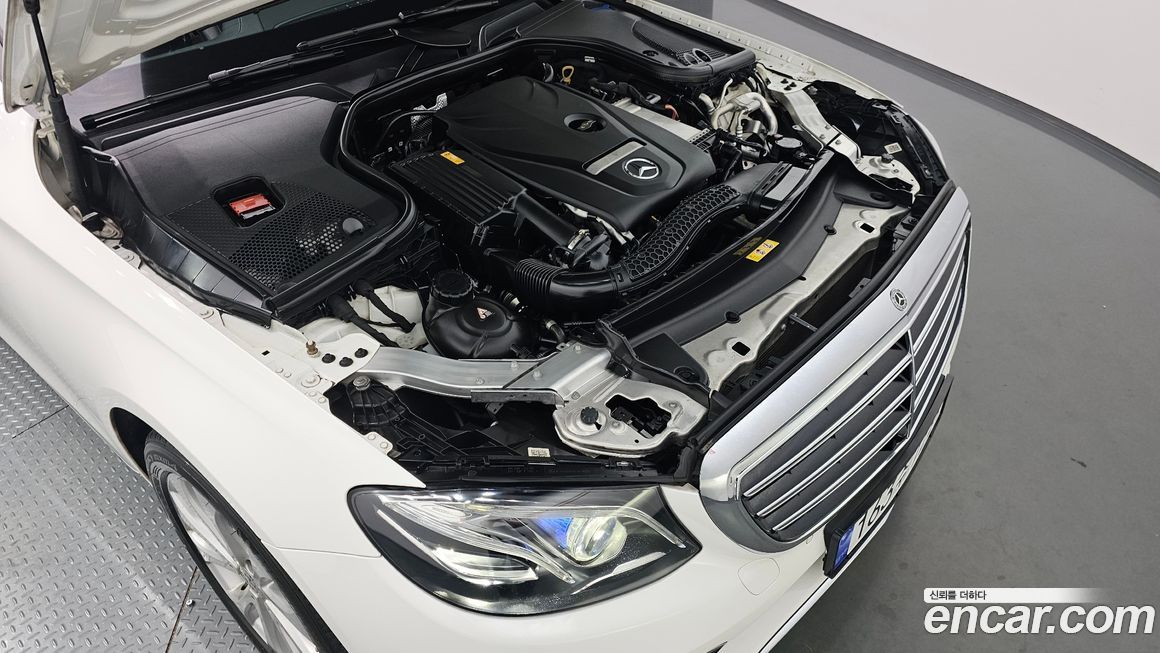 Mercedes-Benz E-Class 2018