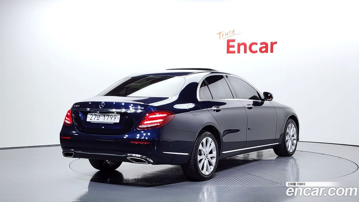 Mercedes-Benz E-Class 2018