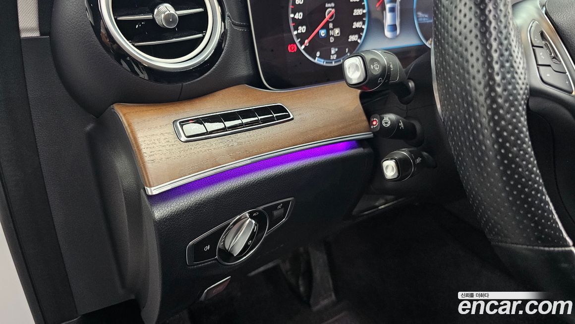 Mercedes-Benz E-Class 2018