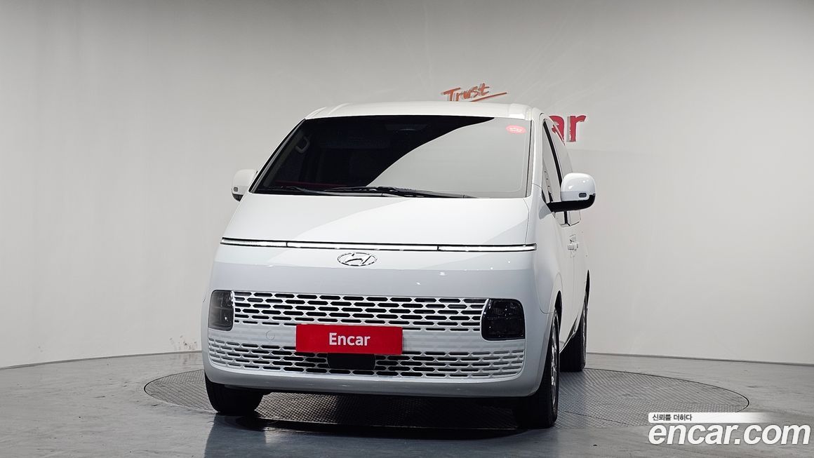 Hyundai Staria 2023