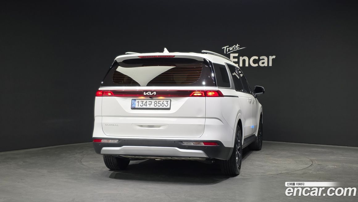 Kia Canival 2023
