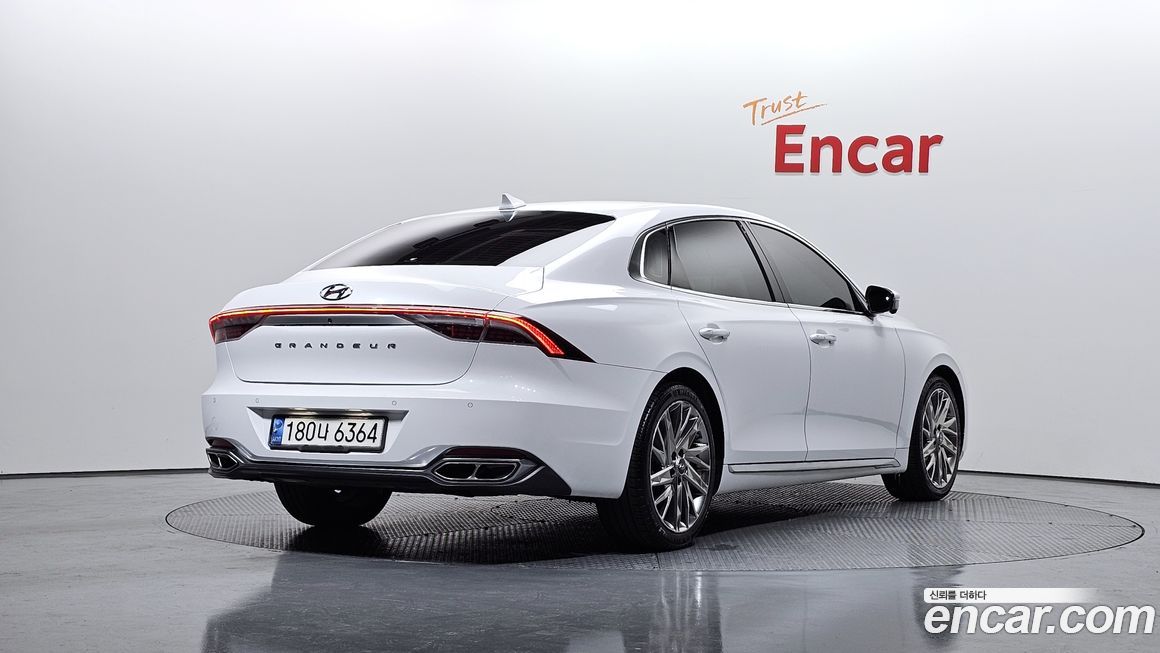 Hyundai Grandeur 2020