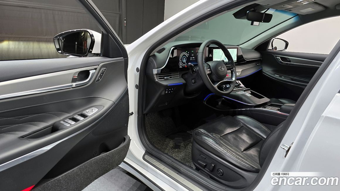 Hyundai Grandeur 2020