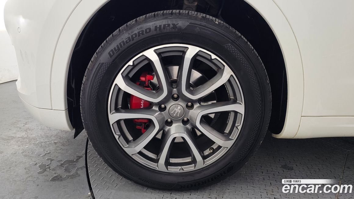 Maserati Levante 2017