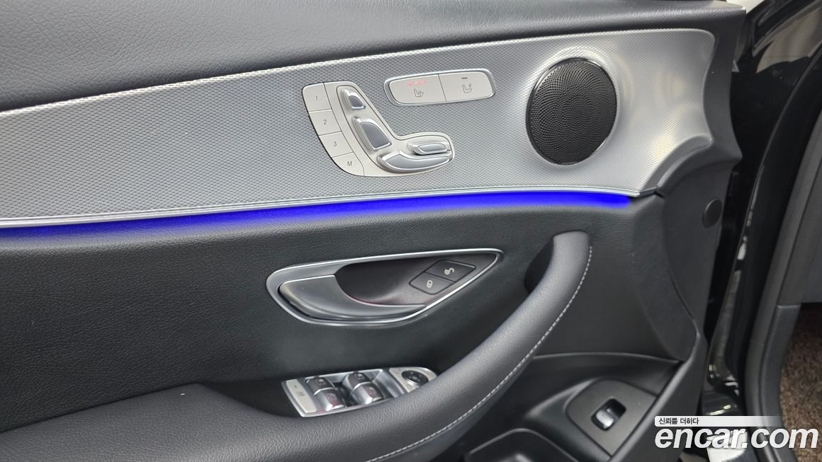 Mercedes-Benz E-Class 2020