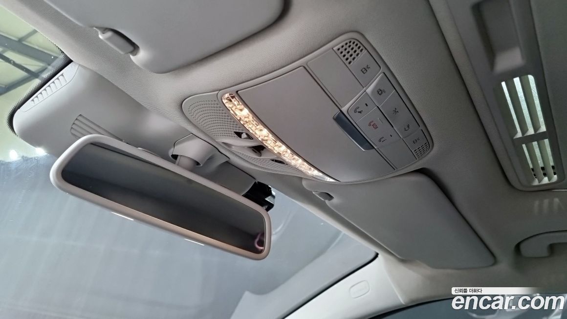 Mercedes-Benz GLC-Class 2018