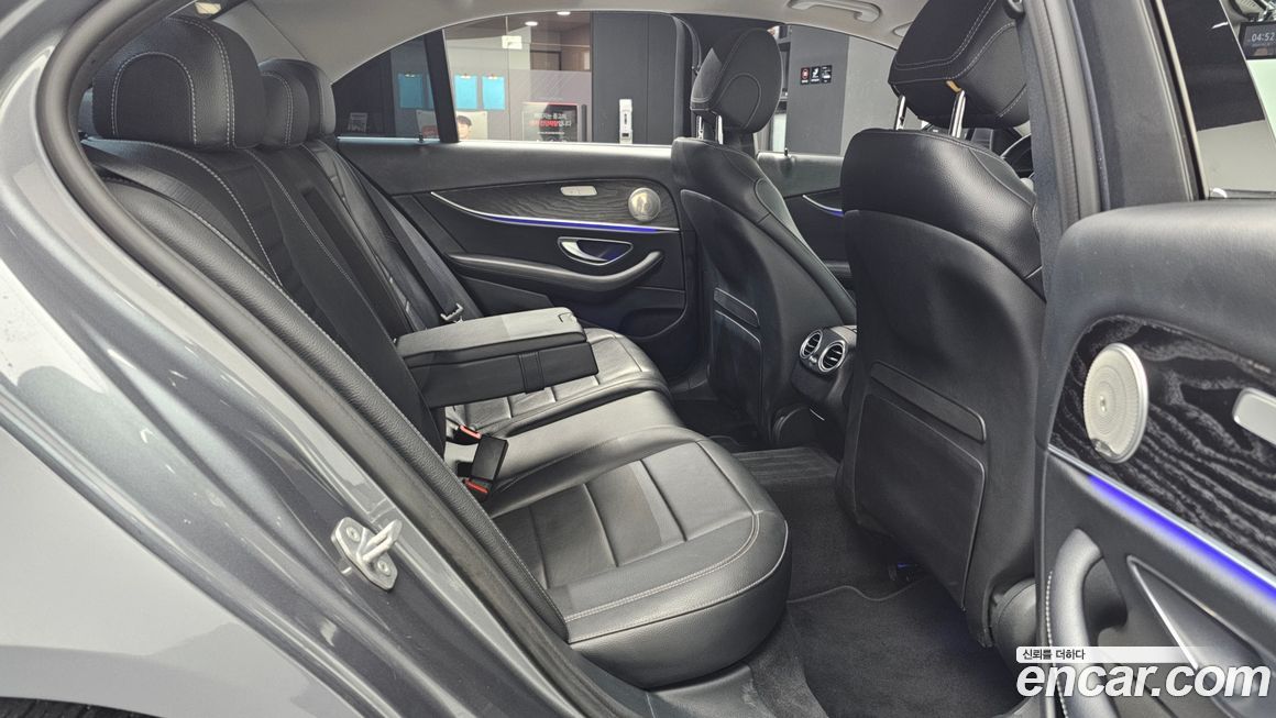 Mercedes-Benz E-Class 2017