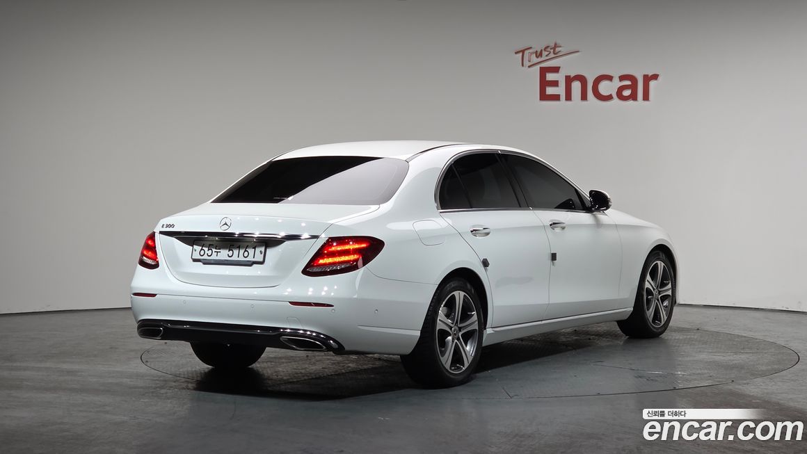 Mercedes-Benz E-Class 2019