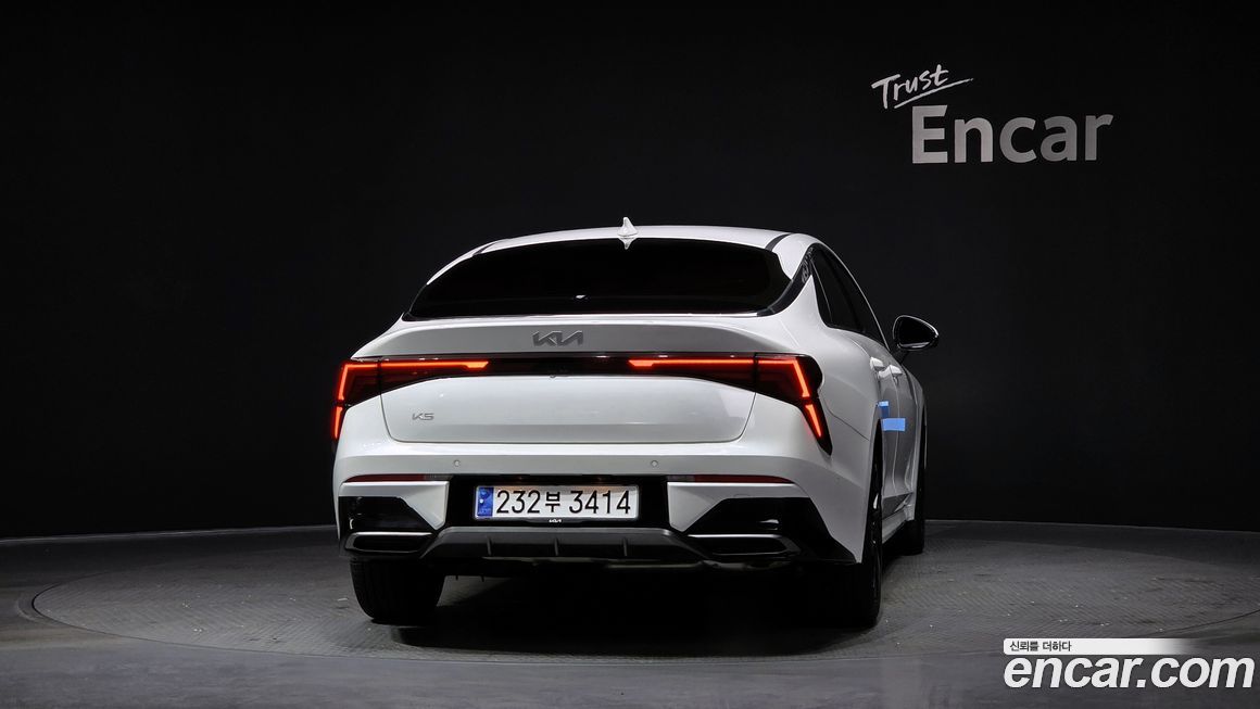Kia K5 2024