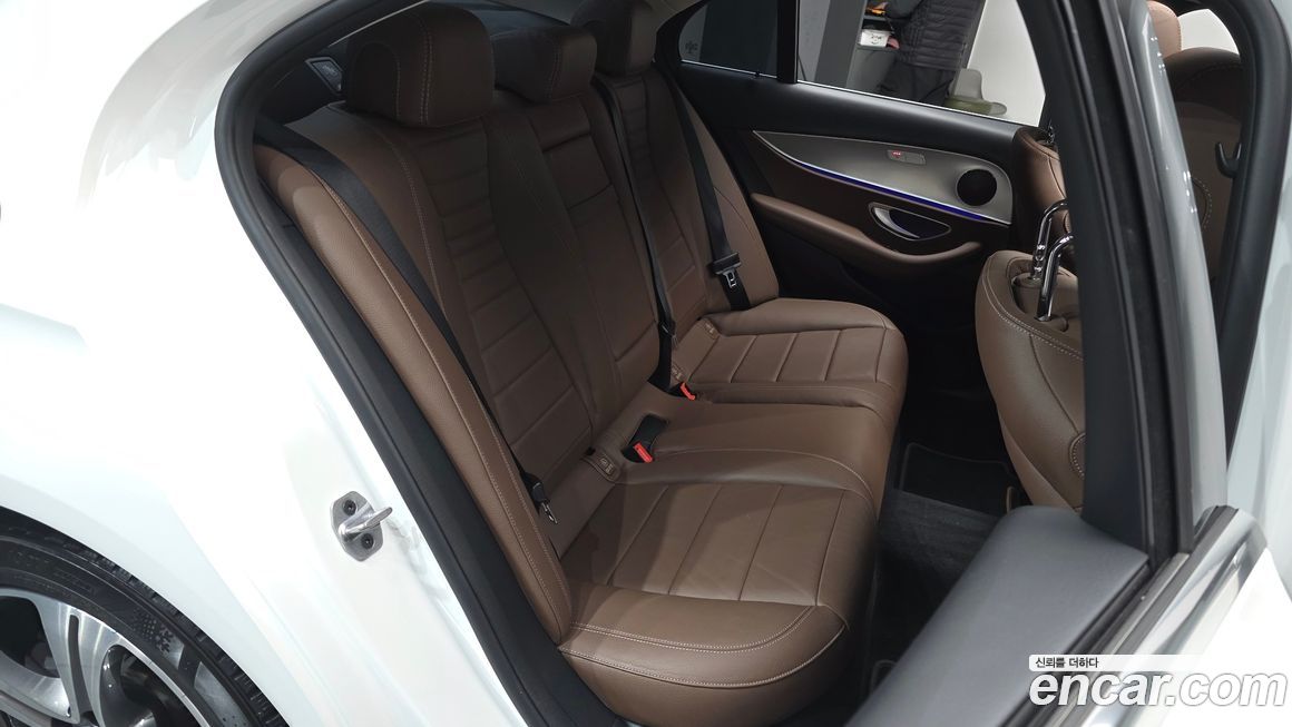 Mercedes-Benz E-Class 2019