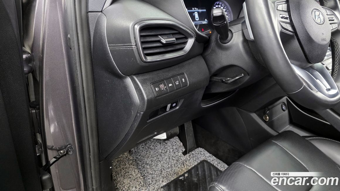 Hyundai Santafe 2022