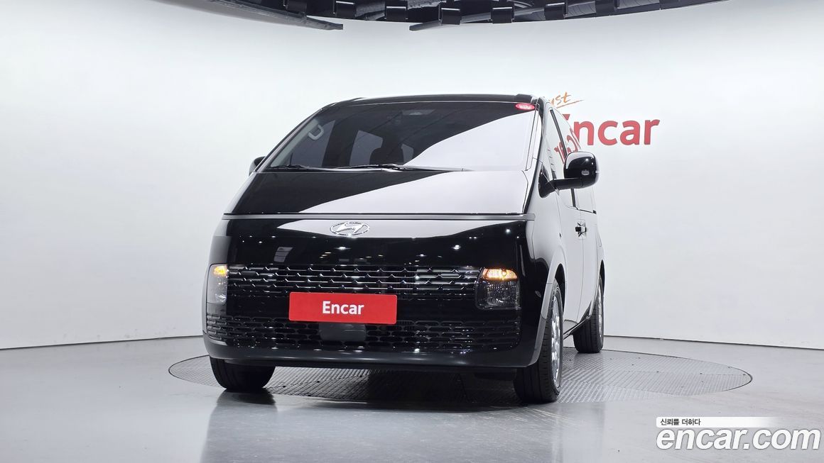 Hyundai Staria 2022