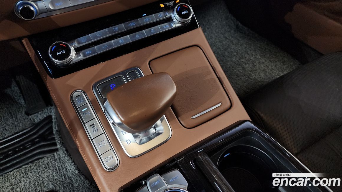 Genesis G90 2019