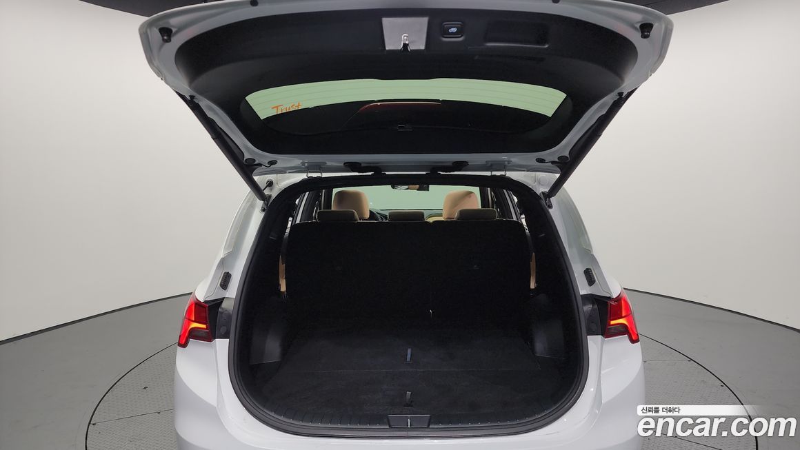 Hyundai Santafe 2022