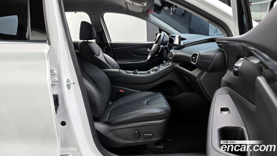 Hyundai Santafe 2023