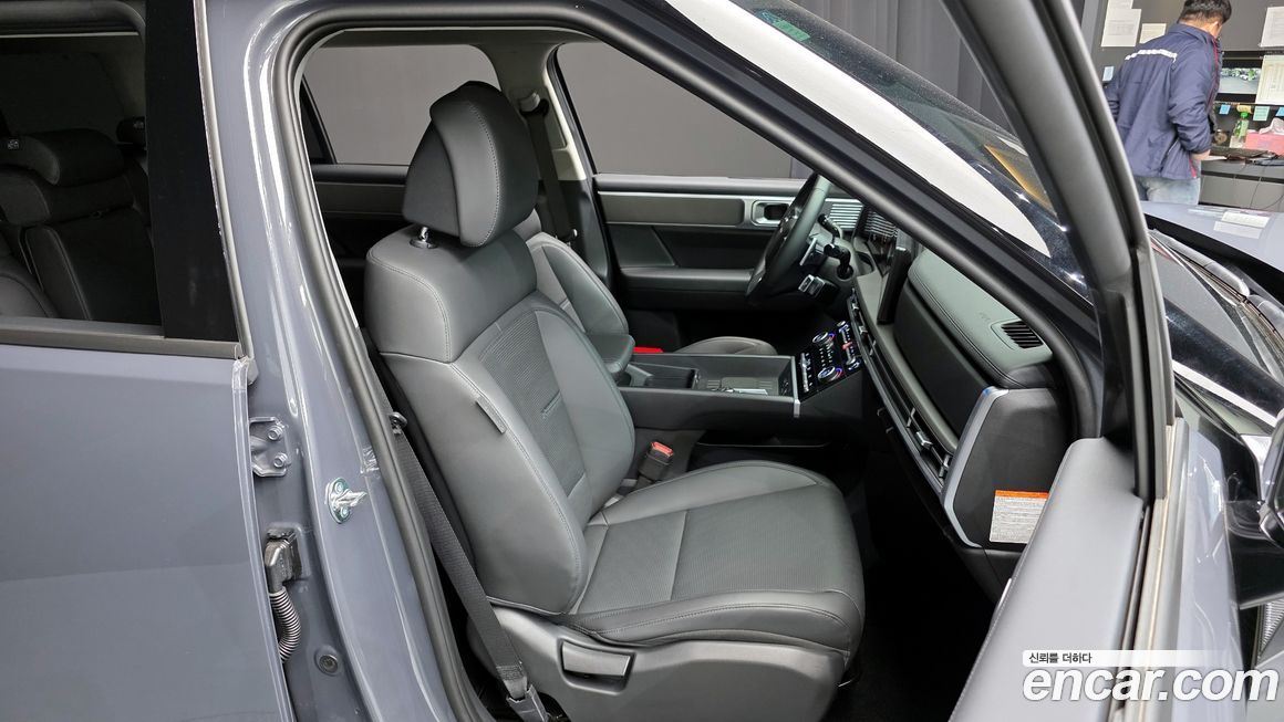 Hyundai Santafe 2025