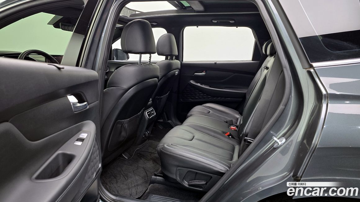 Hyundai Santafe 2022