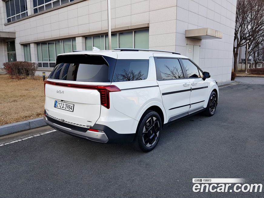 Kia Canival 2024