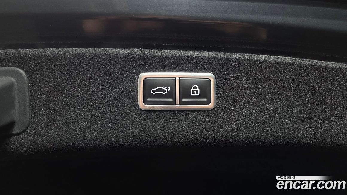 Genesis G80 2023
