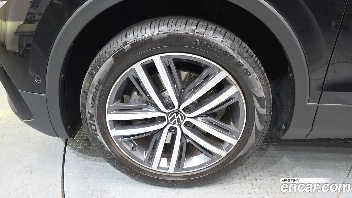 Volkswagen Tiguan 2024