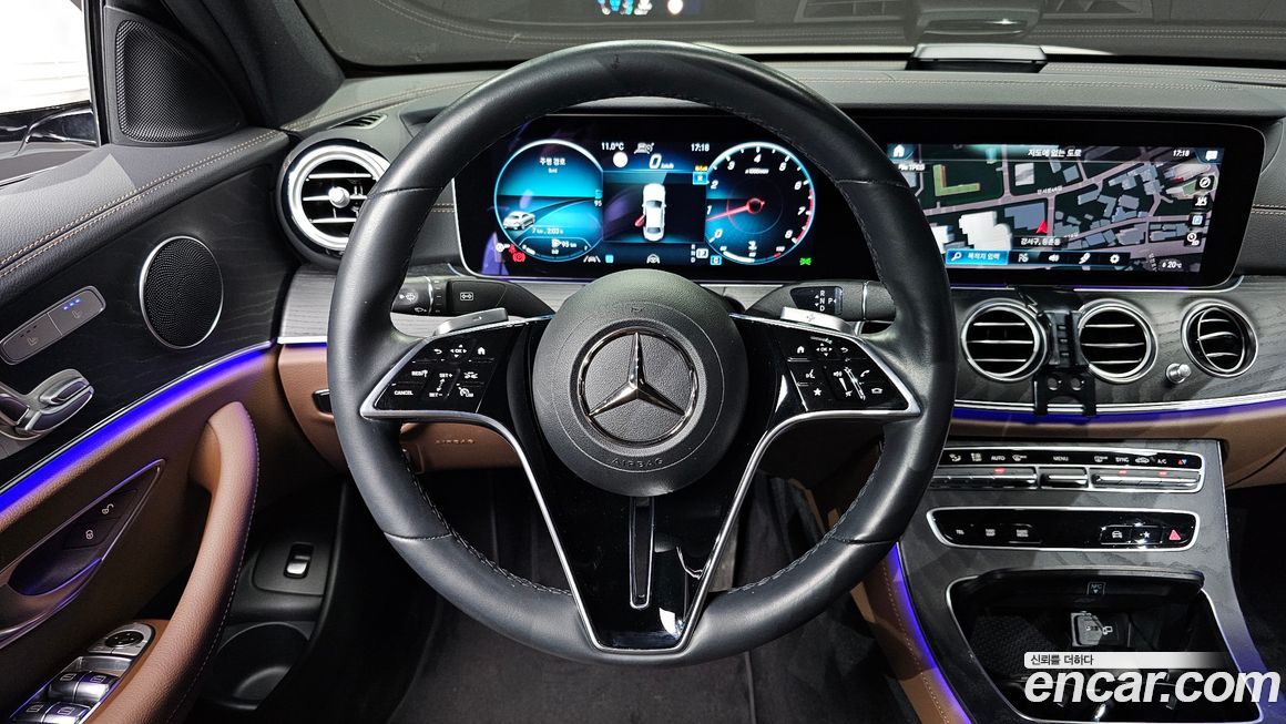 Mercedes-Benz E-Class 2023