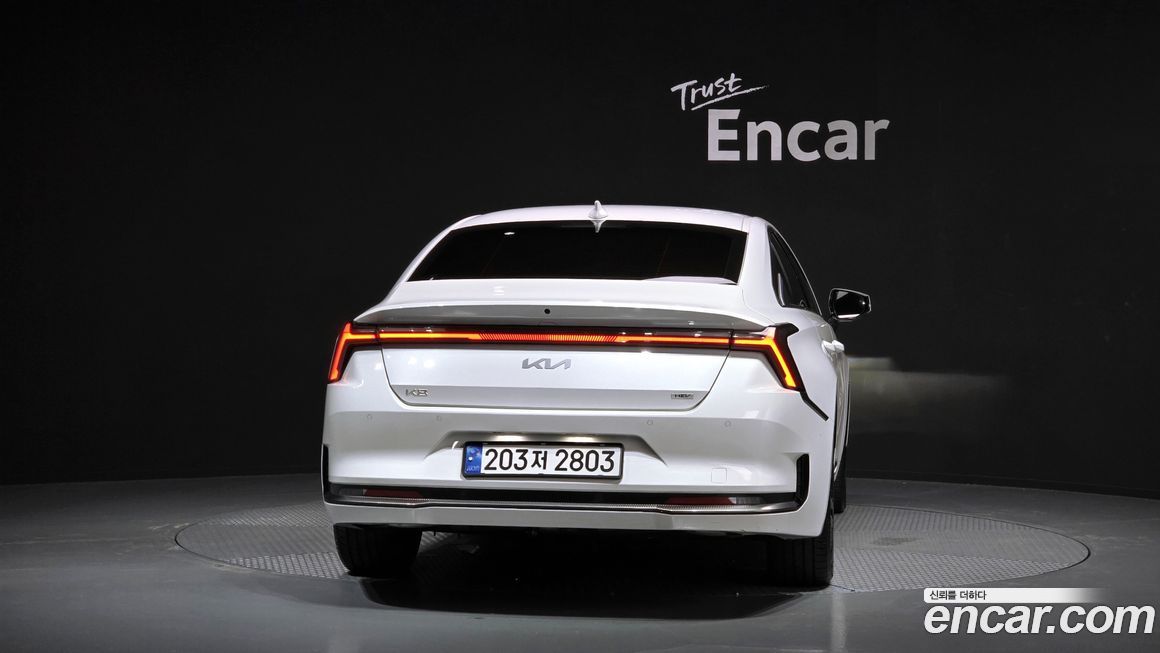 Kia K8 2025