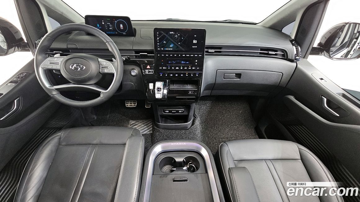 Hyundai Staria 2024