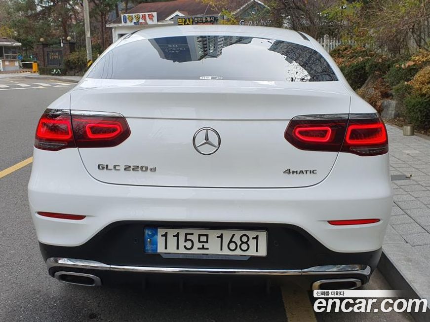 Mercedes-Benz GLC-Class 2021