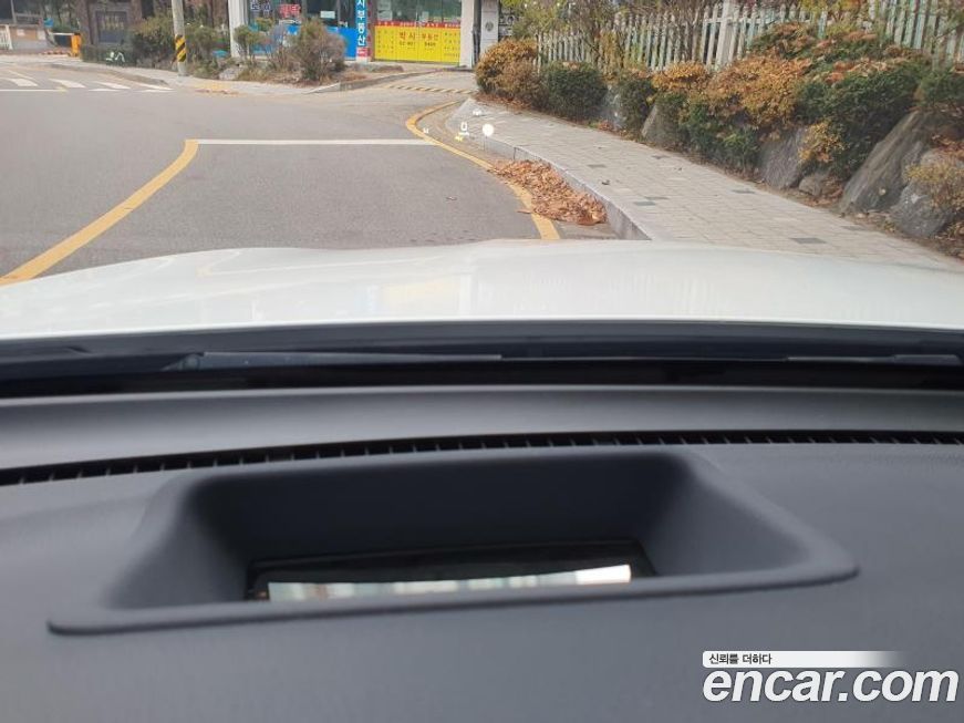 Mercedes-Benz GLC-Class 2021