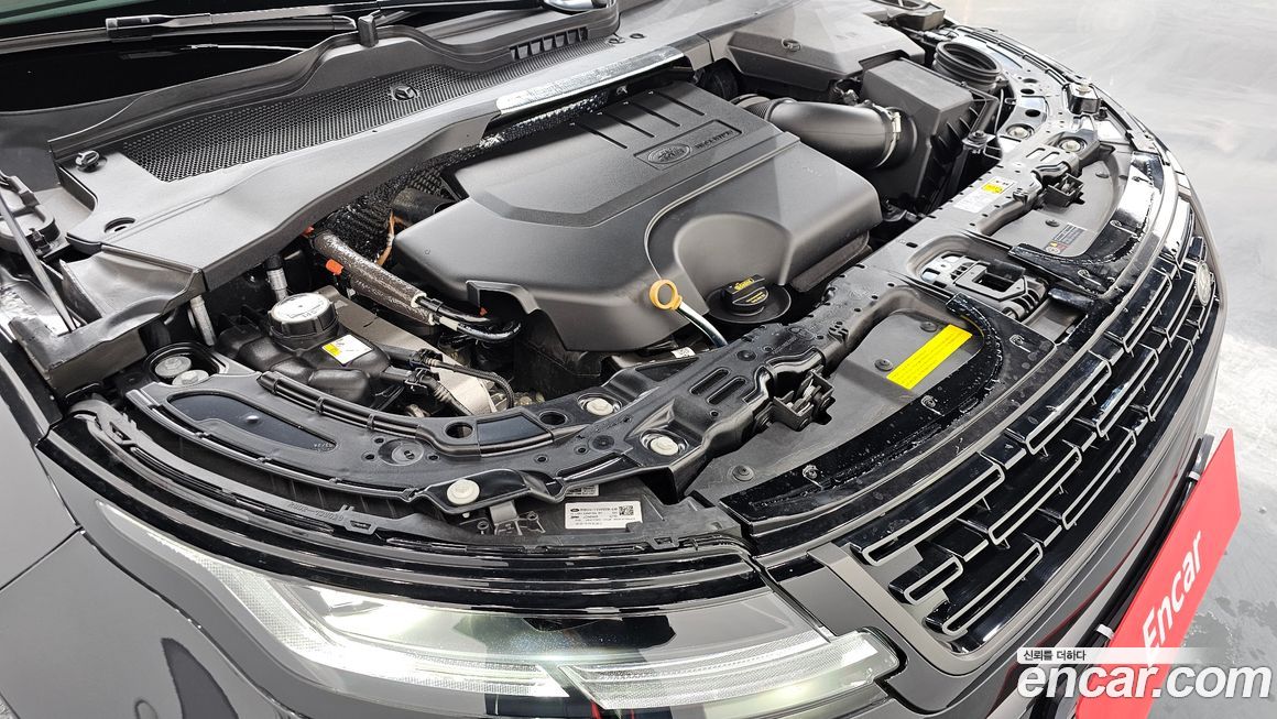 Land Rover Range Rover Evoque 2024