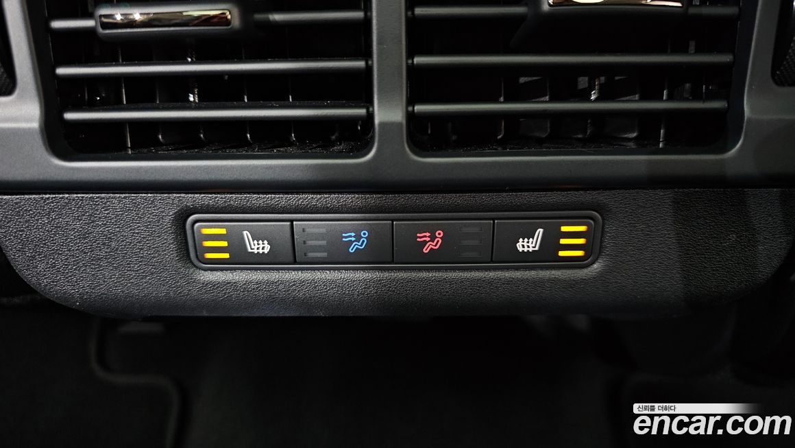 Land Rover Range Rover Evoque 2024