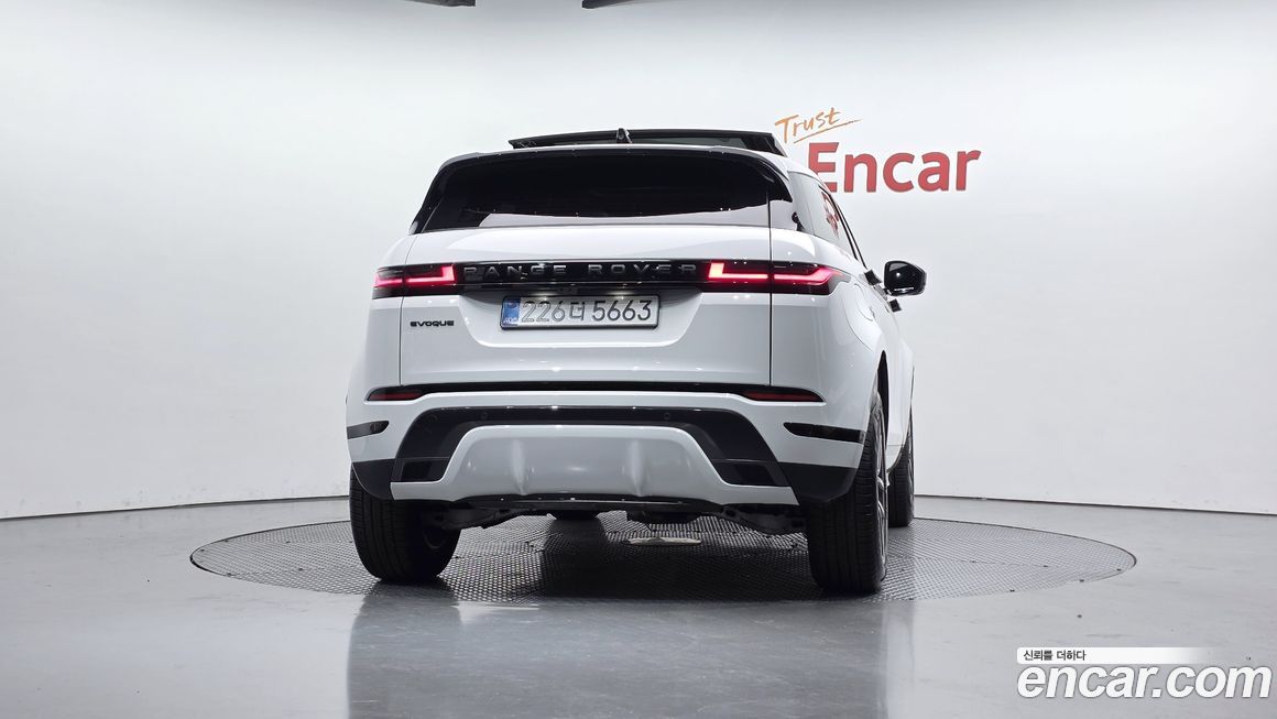 Land Rover Range Rover Evoque 2026