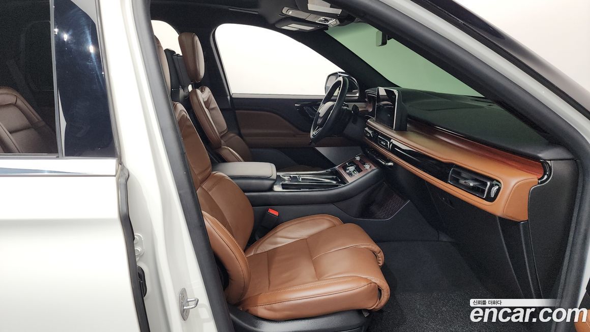 Lincoln Aviator 2023