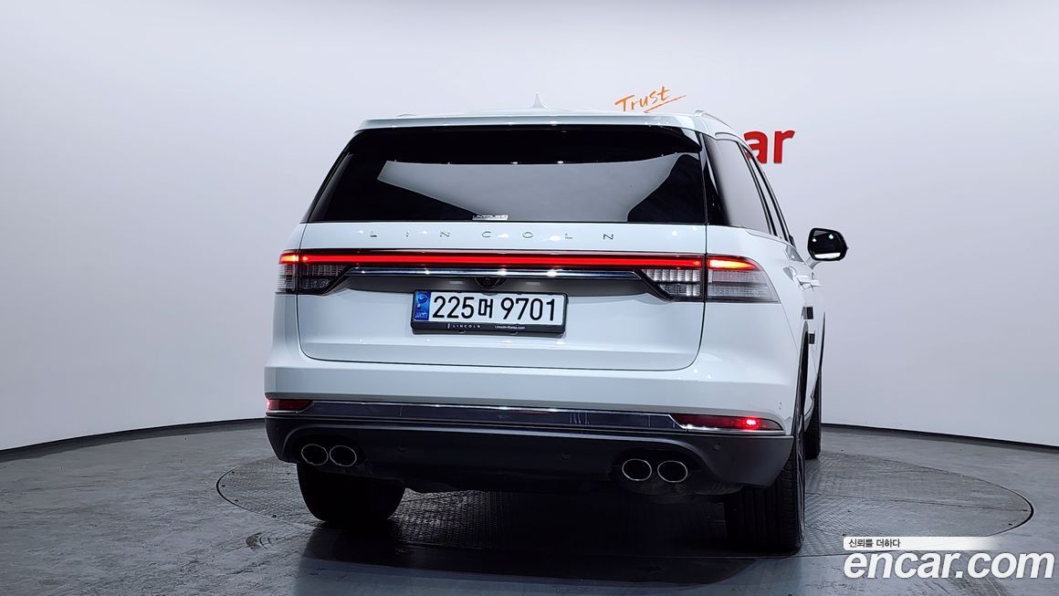 Lincoln Aviator 2023