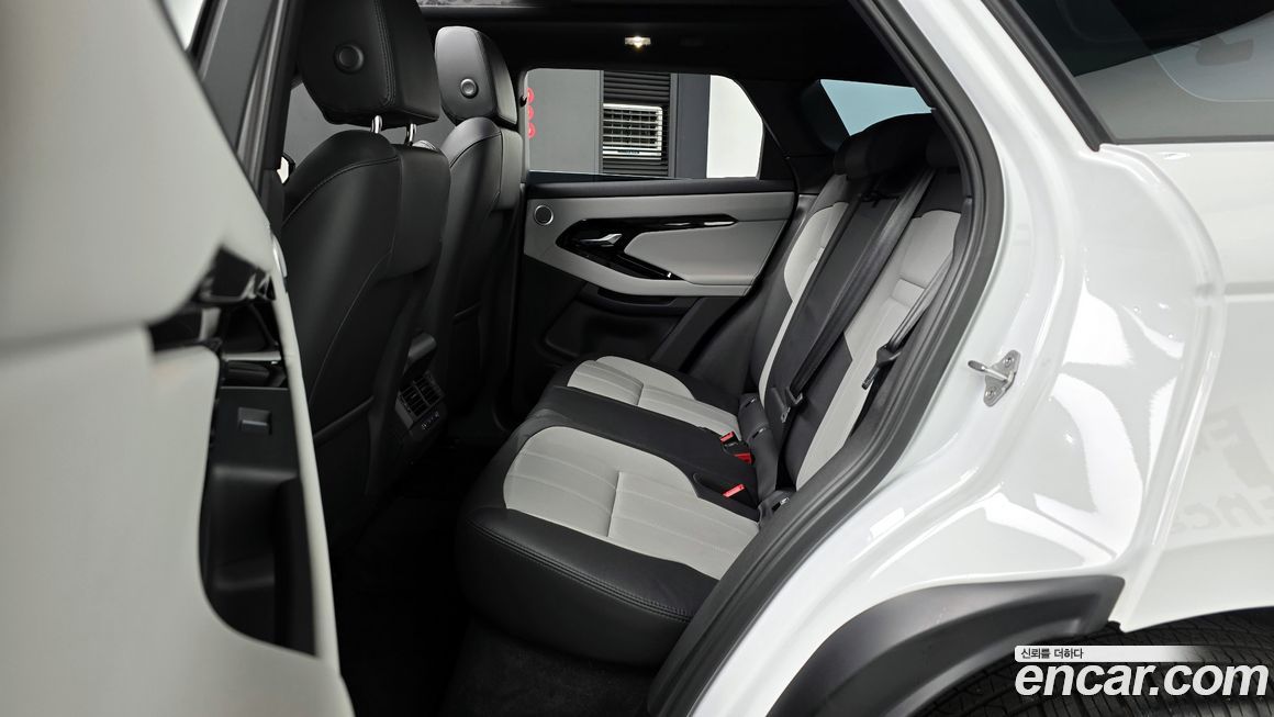 Land Rover Range Rover Evoque 2026