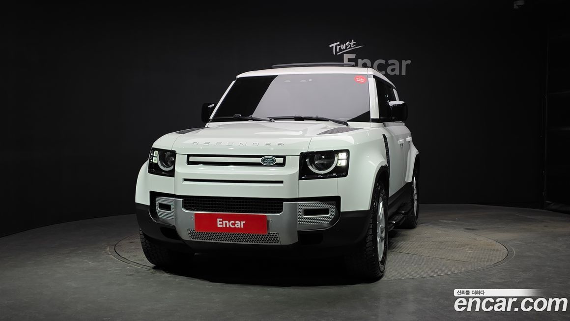 Land Rover Defender 2022