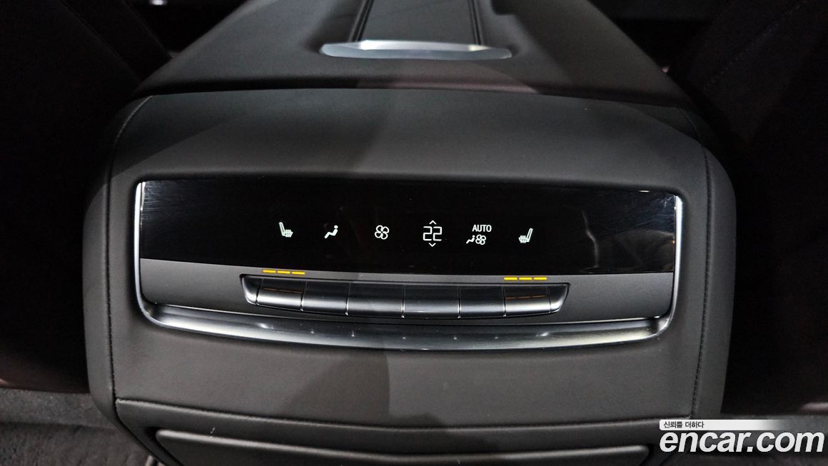 Cadillac Escalade 2024