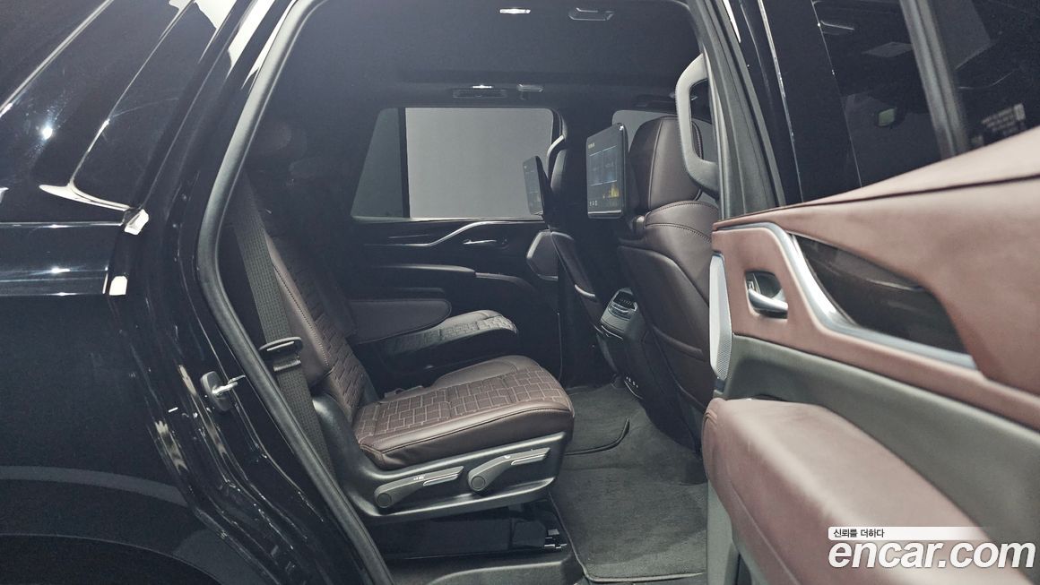 Cadillac Escalade 2024