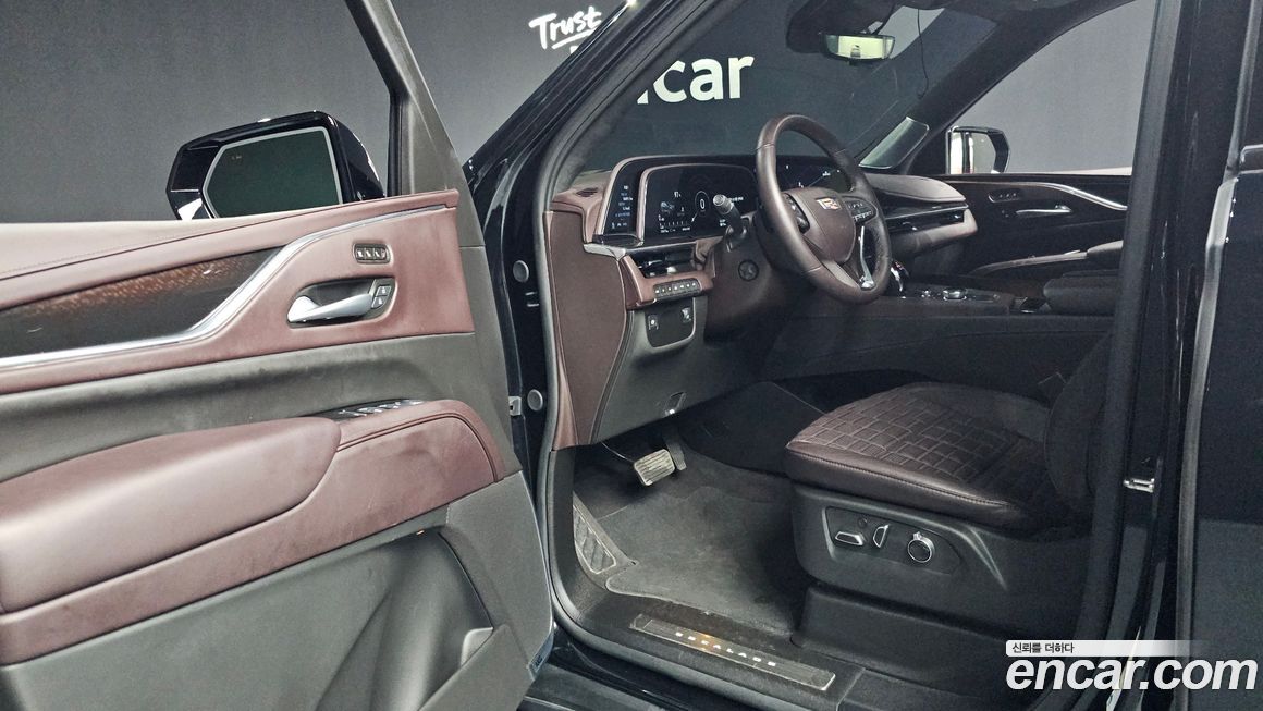 Cadillac Escalade 2024