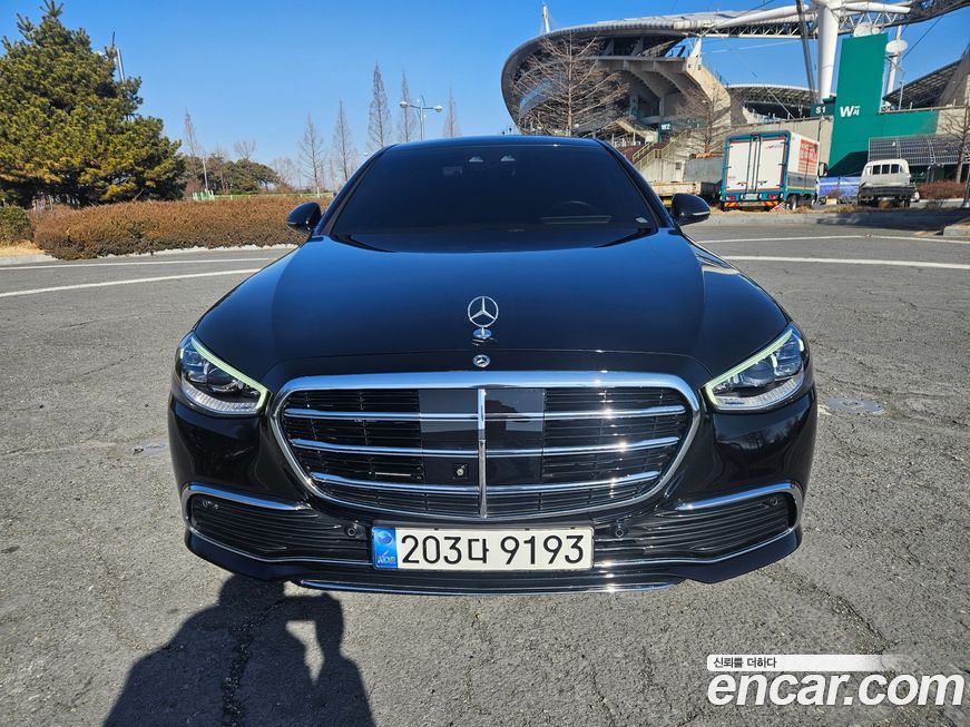 Mercedes-Benz S-Class 2022