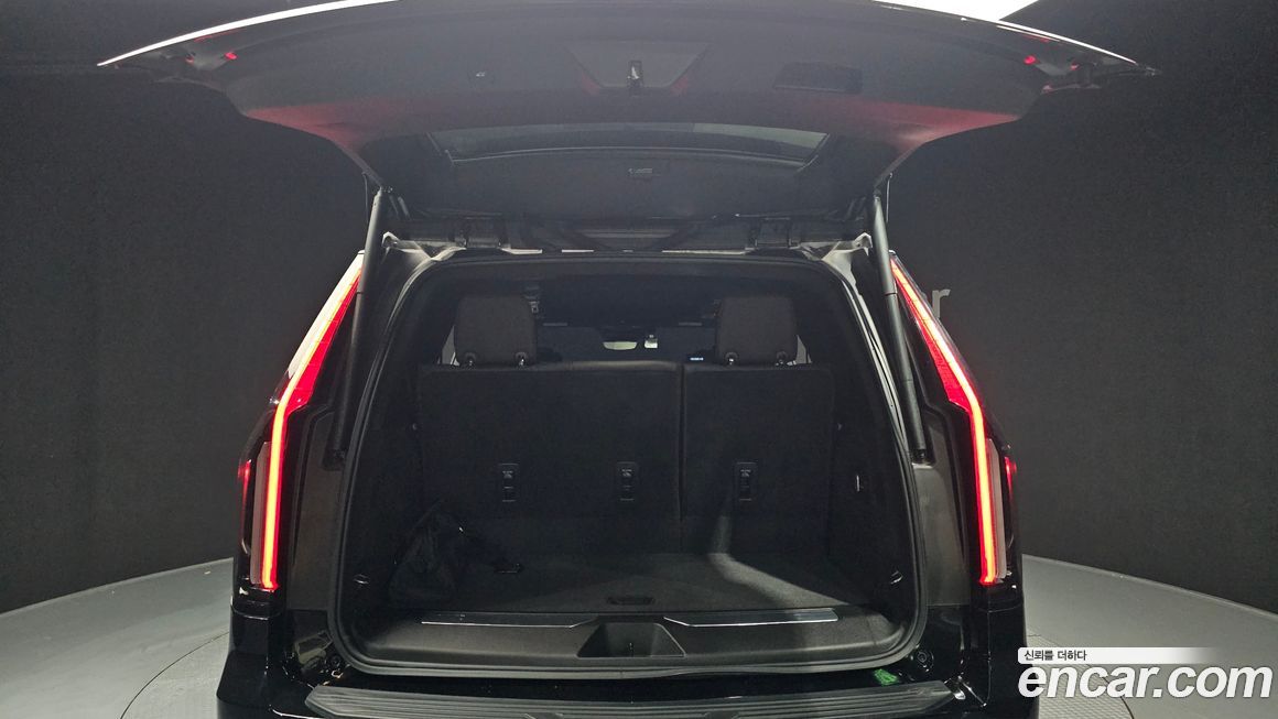 Cadillac Escalade 2024