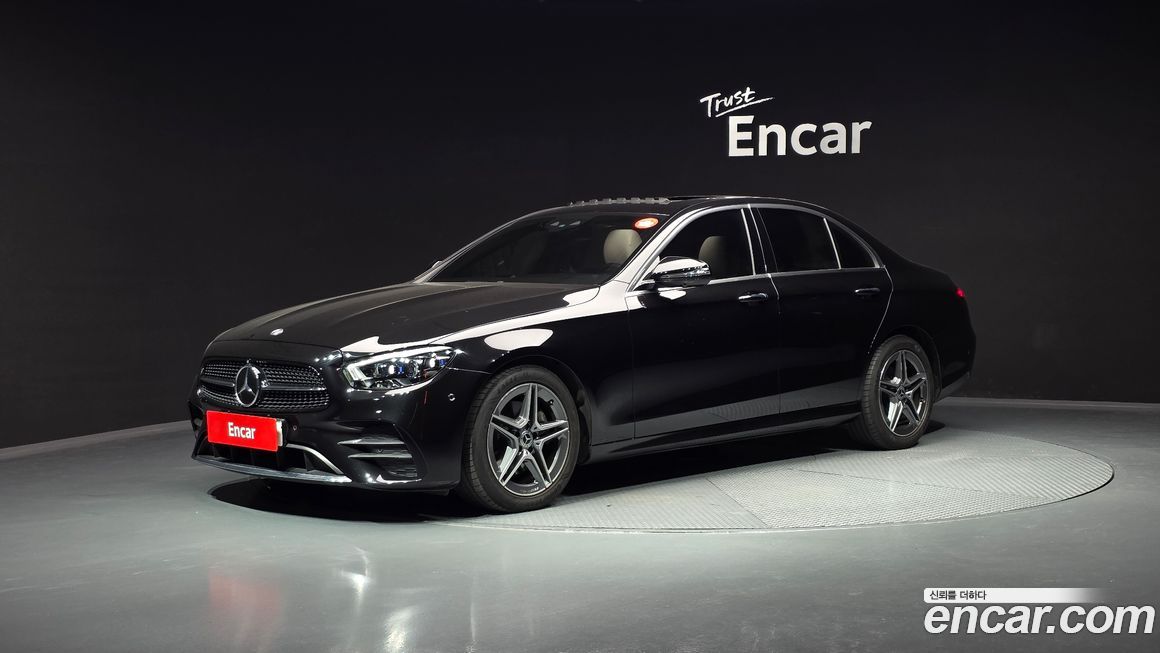 Mercedes-Benz E-Class 2023