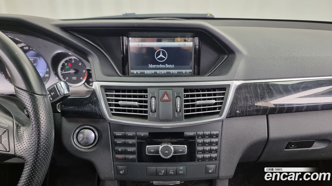 Mercedes-Benz E-Class 2013