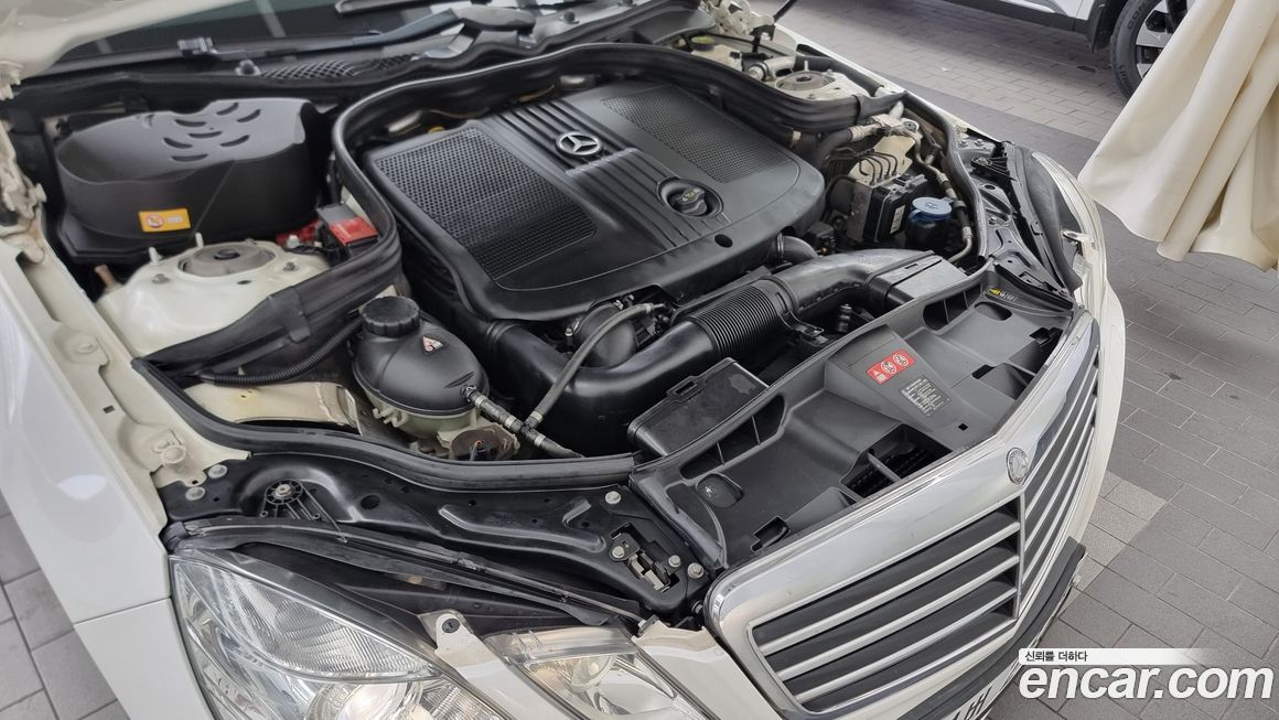 Mercedes-Benz E-Class 2013