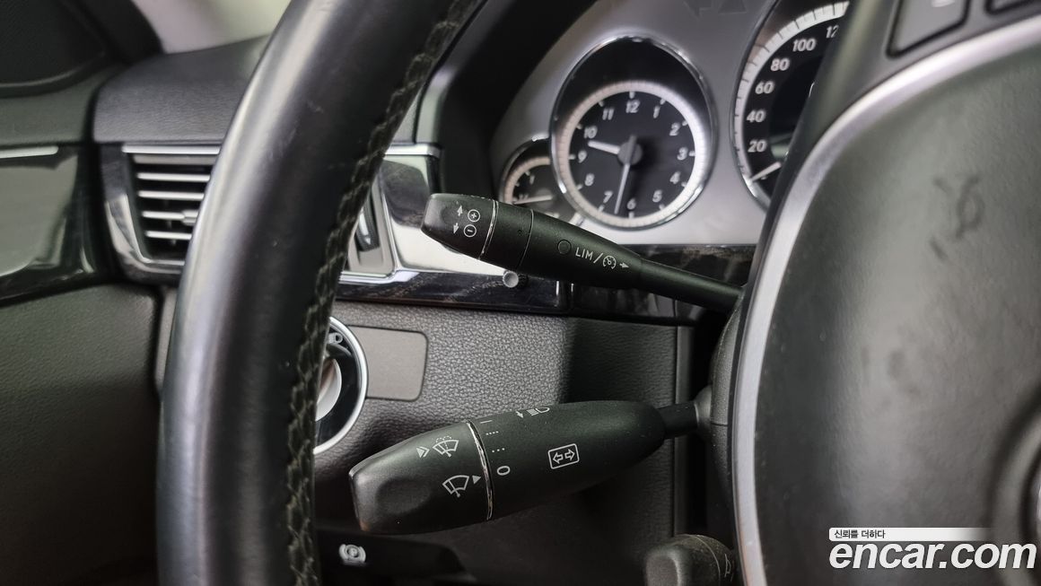 Mercedes-Benz E-Class 2013